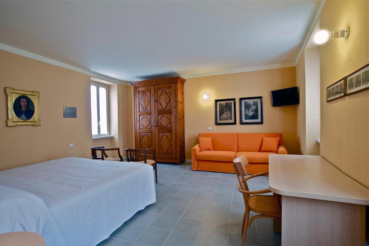 Locanda Della Maria Bellagio Habitación foto